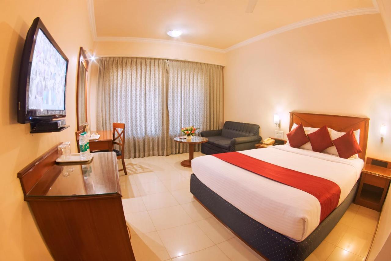President Hotel Mysore Exterior photo