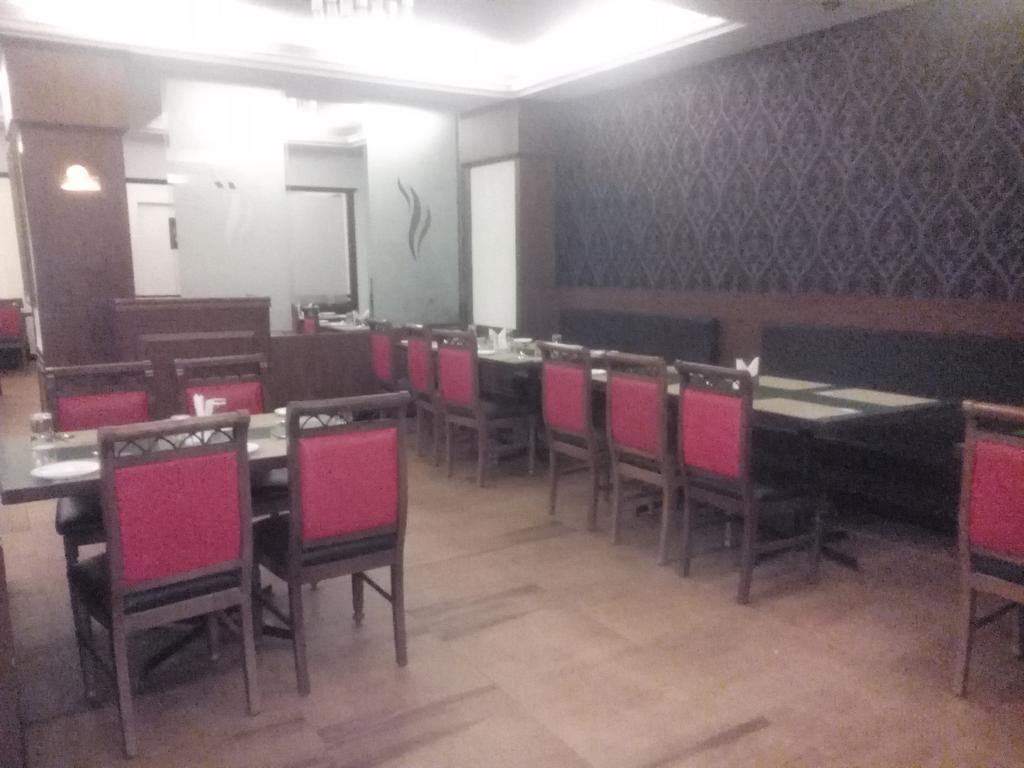 President Hotel Mysore Exterior photo